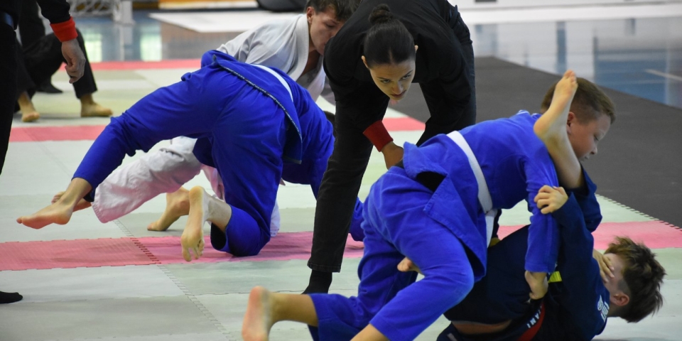 Nemzetközi jiu-jitsu versenyt rendeztek a Sportcsarnokban