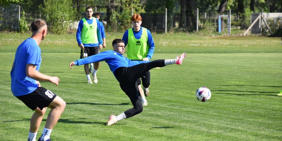 Az életben maradásért játszik a Perutz FC