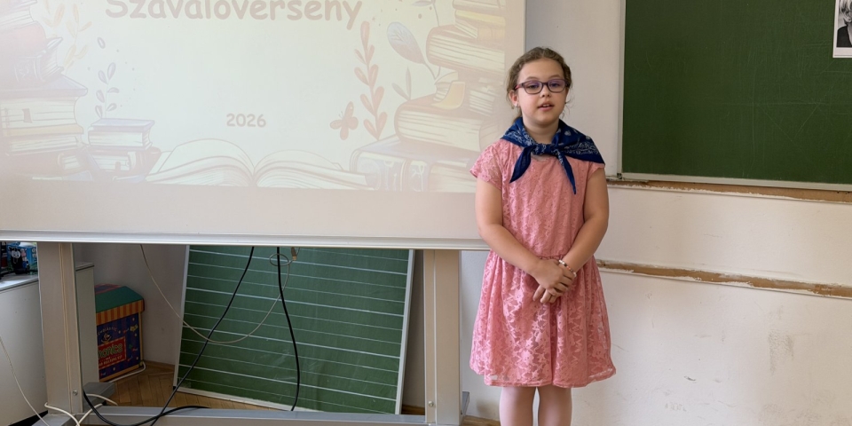 Töretlen a versmondó verseny népszerűsége