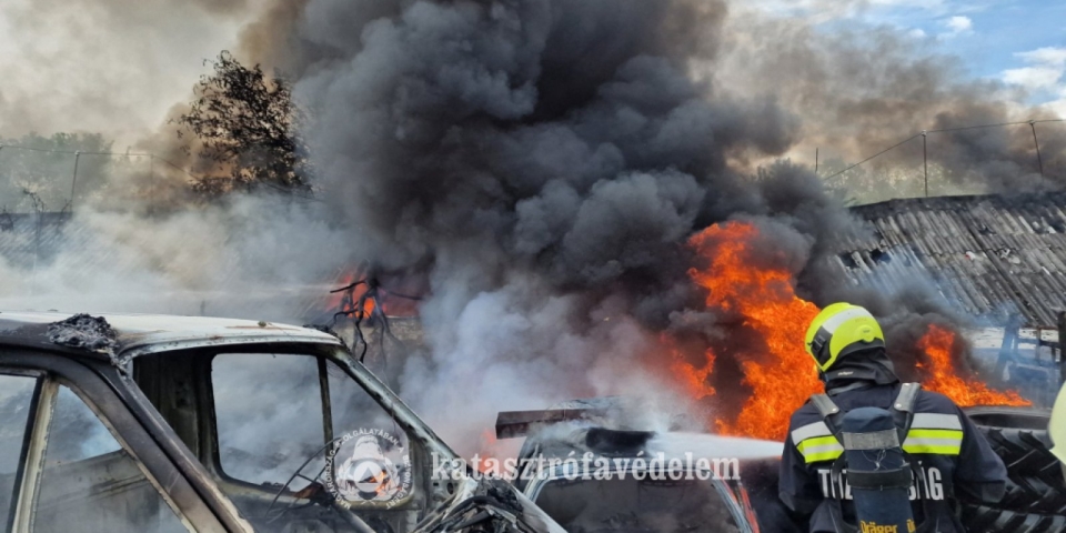 Mozgalmas napok a pápai tűzoltóknál