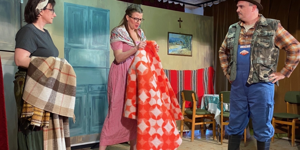 Színház, nosztalgia és közösség — különleges est Tapolcafőn