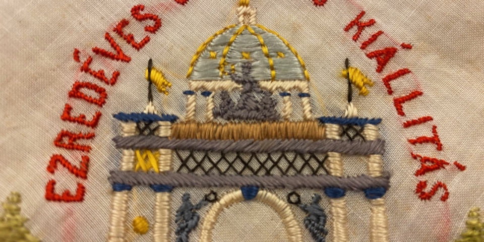 Egy különleges emlékkendő 1896-ból