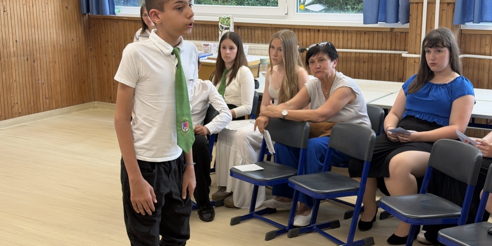 Prózamondó verseny a Weöres-ben