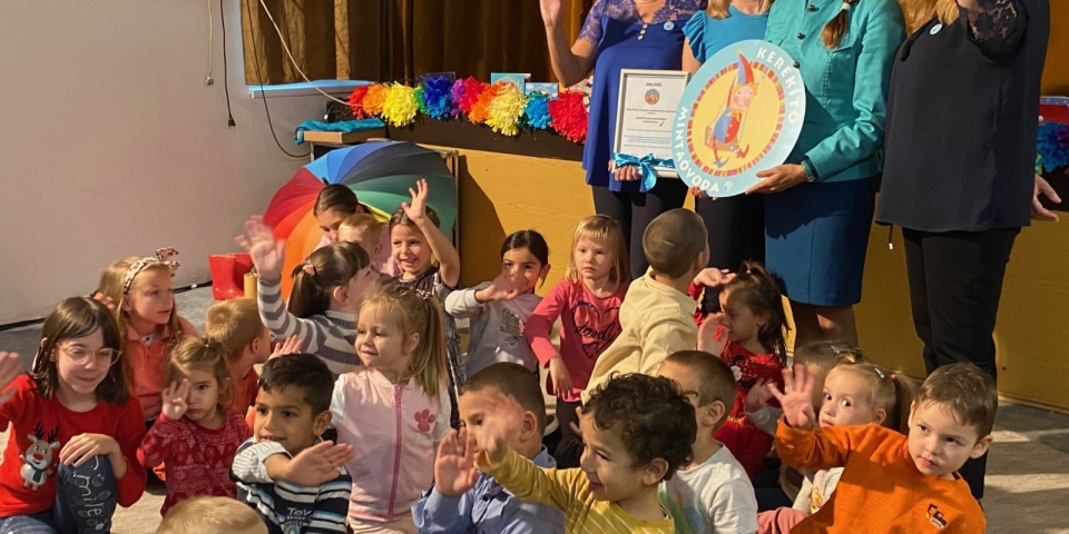Közösség, szeretet, játék  Kerekítő Minta Óvoda lett az Erzsébetvárosi Óvoda