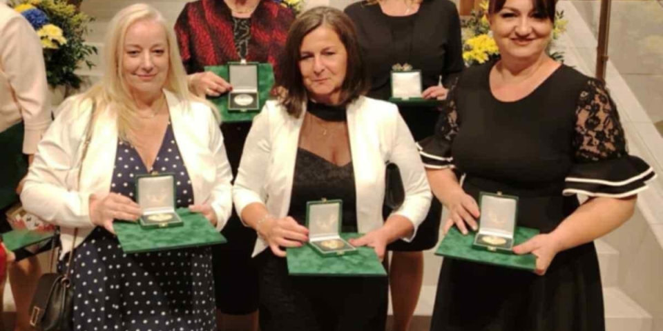 Pápai pedagógusokat díjaztak