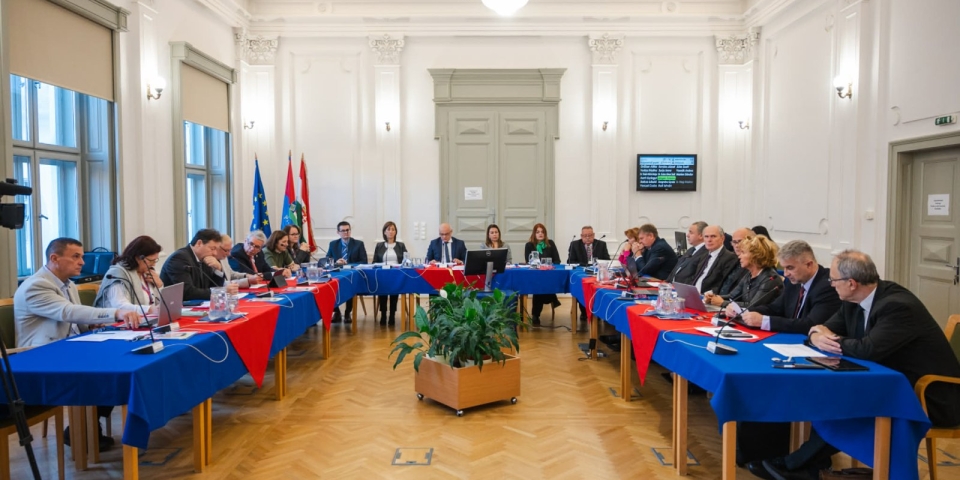 Helyi adókról döntenek a képviselők