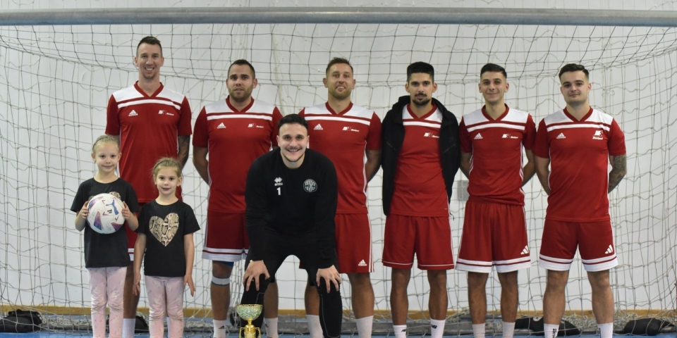 11 gól esett a Szilveszter kupa döntőjében