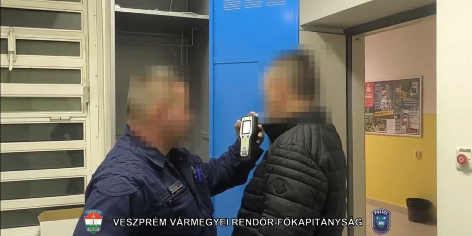 Duplázott az ittas sofőr Pápán (Videóval)