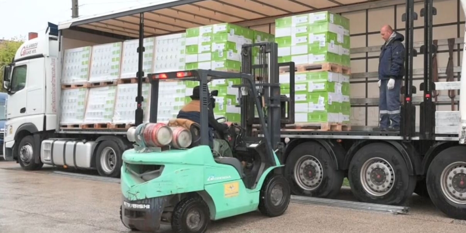 Bébiétel adomány a pápai kisgyermekes családoknak