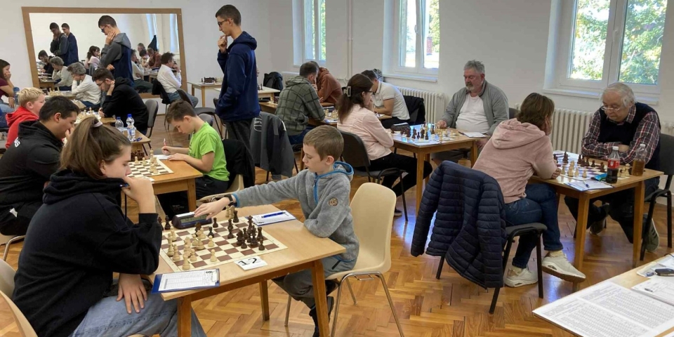 Helytálltak a fiatalok