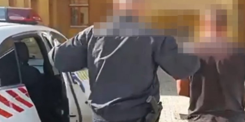 Ittasan vezetett, balesetet okozott, utána még kerékpárt is lopott