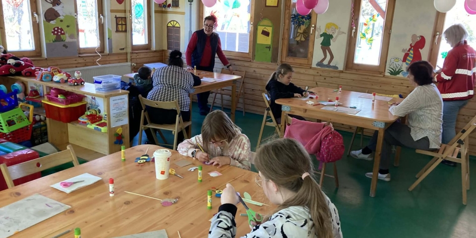 Újra a Máltai Szeretetszolgálat működteti a Kópé Várat — Kézműves délutánnal indultak a programok