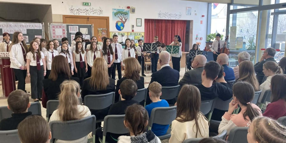 Munkácsy-nappal tisztelegtek az iskola névadója előtt