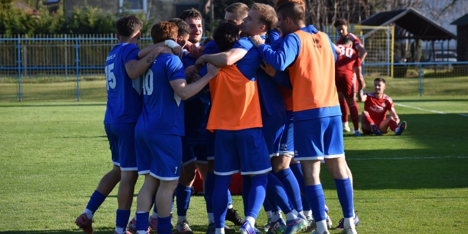 Hozta a kötelezőt a Perutz FC