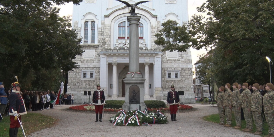Hősök és özvegyek emlékezete