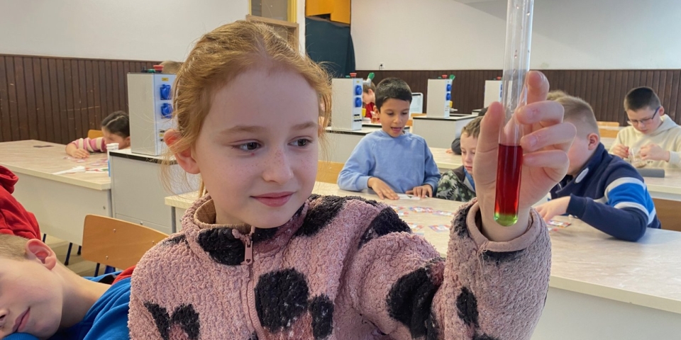 Játék, felfedezés, tudás  új lendületben a természettudományok