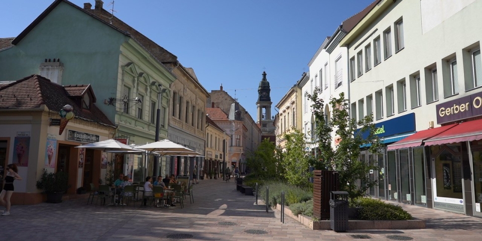 Negyedszer pezsdíti fel a Karibi Utcabál a Kossuth utcát