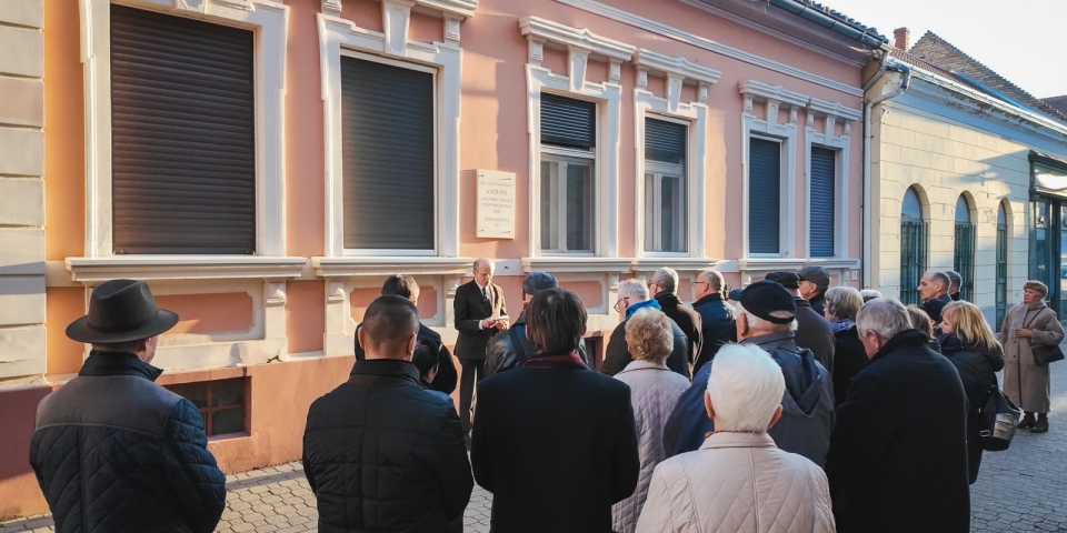 Megemlékezés dr. Katona István emléktáblájánál