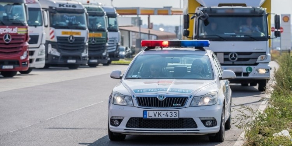 Közlekedésbiztonsági ellenőrzés  Fókuszban a tehergépjárművek és az autóbuszok