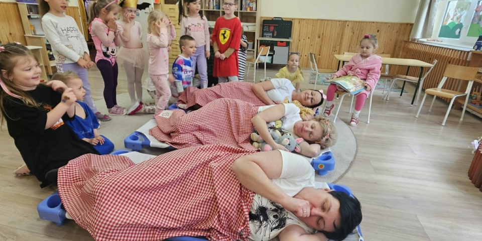  Amikor minden a feje tetejére állt