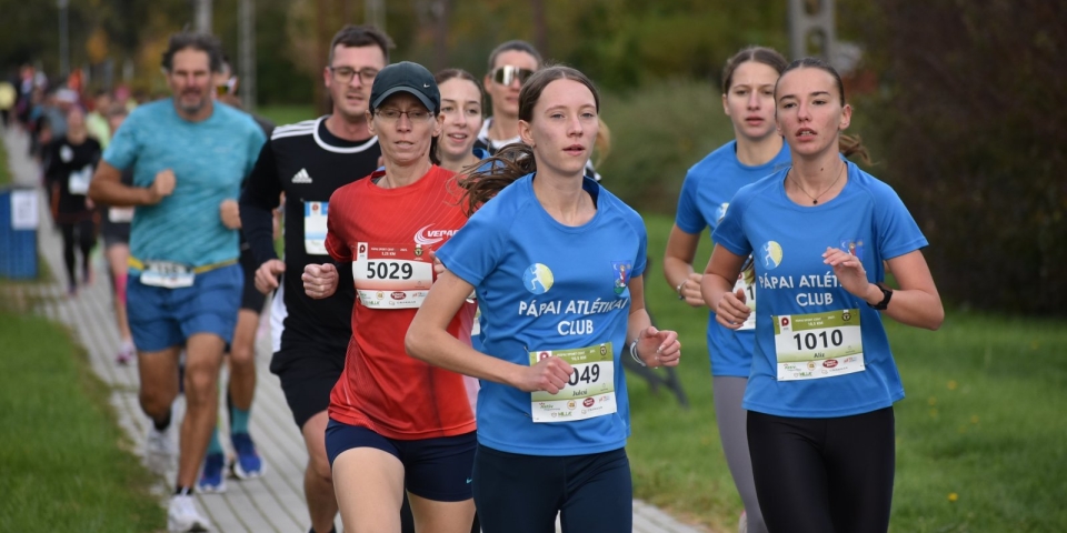 Ötödik alkalommal hódították meg a város utcáit a futás szerelmesei