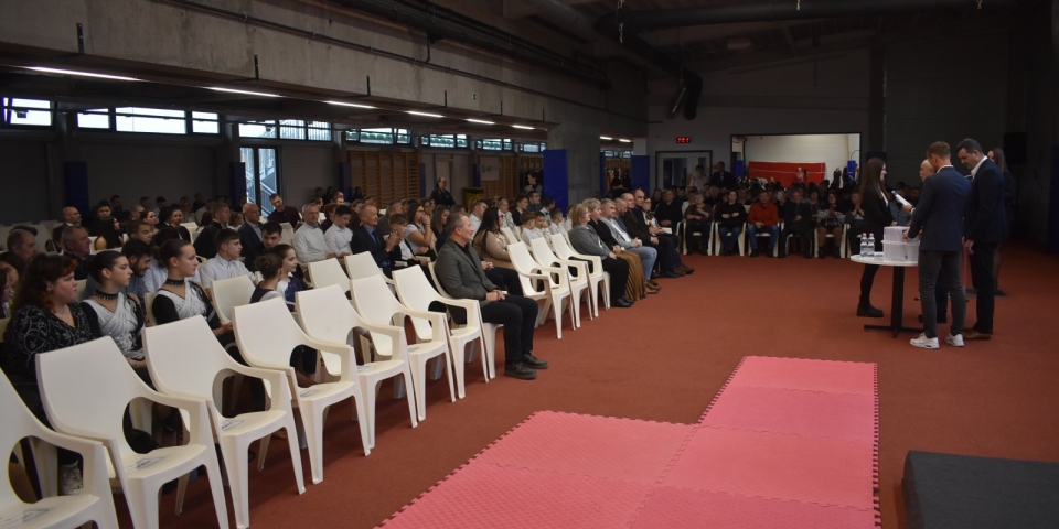 A sport tanít: elismerték a pápai kiválóságokat