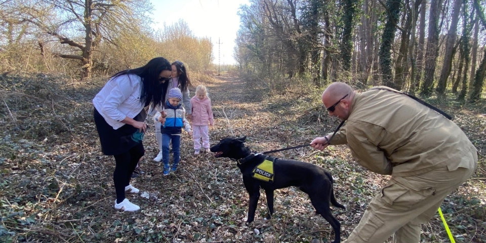 Miért voltak rendőrkutyák az evangélikus óvodában?