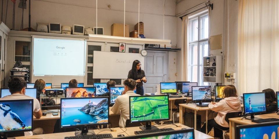 Nyílt nap az Arany János Tehetséggondozó Programban