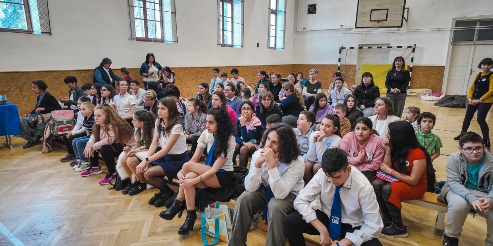 Szépen írni, szépen beszélni  Verseny a logopédia napjához kapcsolódva