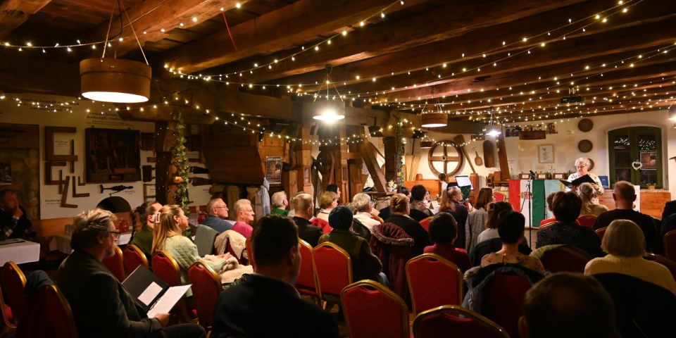 Wass Albert-felolvasóest Pápán