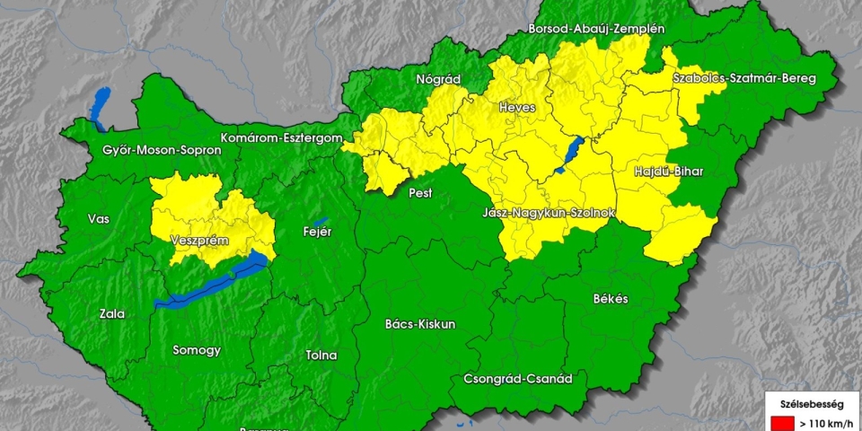 Erős széllökésekre figyelmeztetnek Pápa környékén