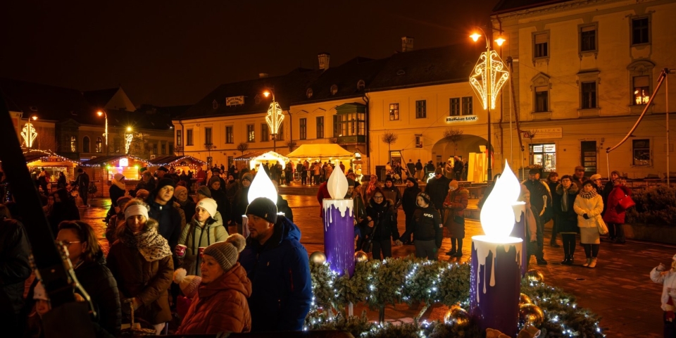 Hogyan tetszett idén a Gyertyafényes Advent? Mondja el a véleményét és nyerjen!