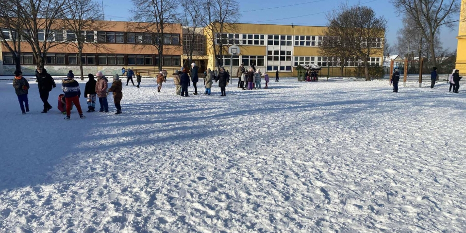 Télies időjárás és tanítási rend: tankerületi válaszok