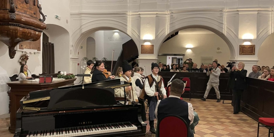 Adventi programok és jótékonysági összefogás a Pannonia Reformata Múzeumban