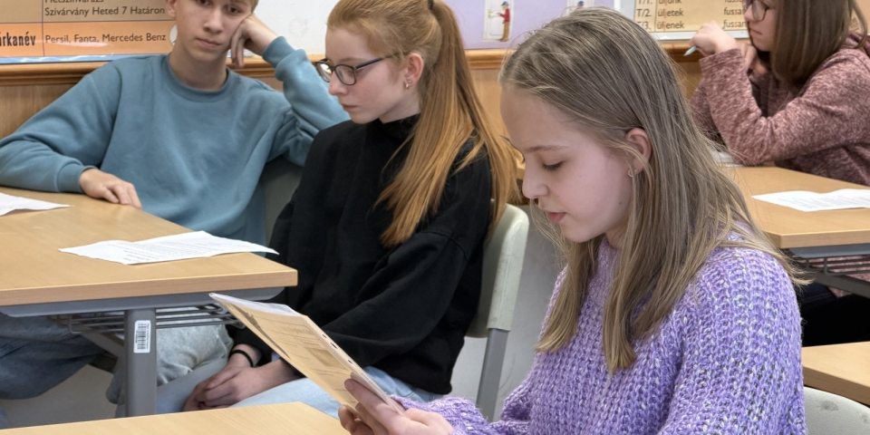 Angol szépkiejtési verseny a Tarczyban