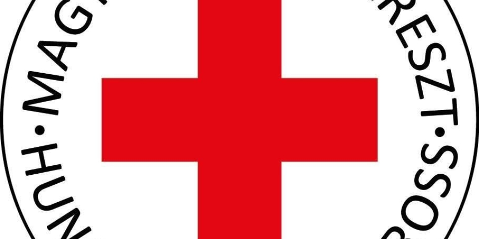 Csalók élnek vissza a Vöröskereszt nevével