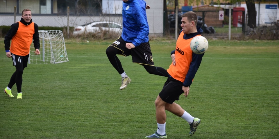 Pontokért utazik Tatabányára a Perutz FC